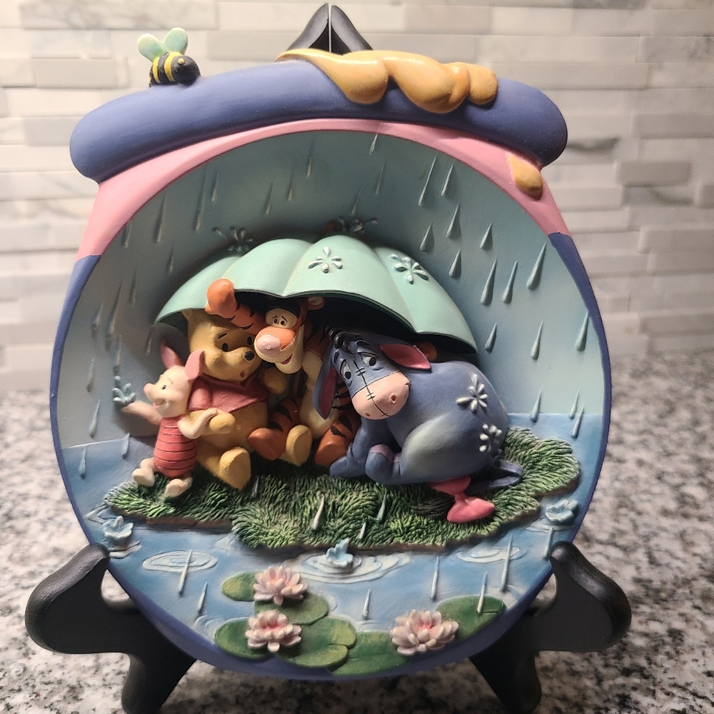 Pooh collection - Picture 1 of 2